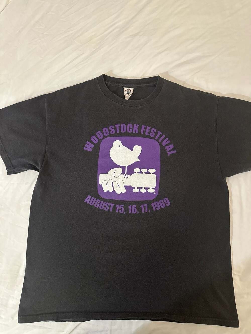 SPRING SALE!! Vintage 90s Woodstock  Single Stitch T-Shirt